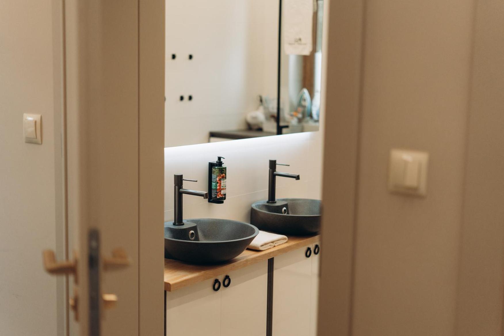 Kolumna House Noclegowy Z Prywatna Sauna I Balia Apartment