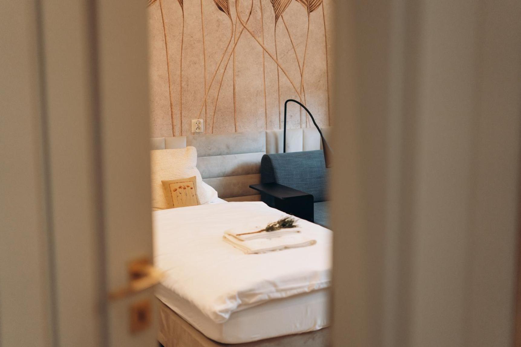 Kolumna House Noclegowy Z Prywatna Sauna I Balia